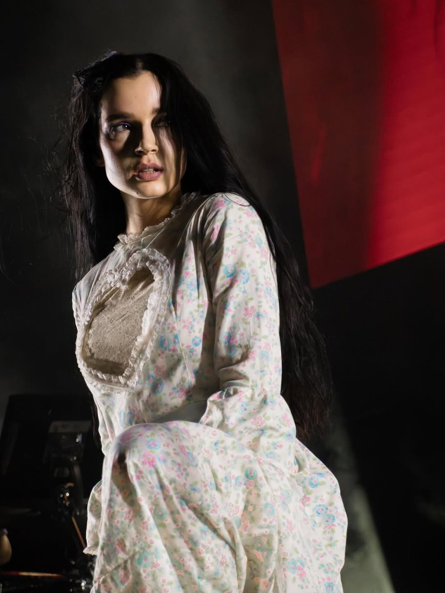 -ˏˋ 𝐏𝐎𝐏𝐏𝐘 ♡ 𝐃𝐀𝐈𝐋𝐘 ˊˎ- tweet media