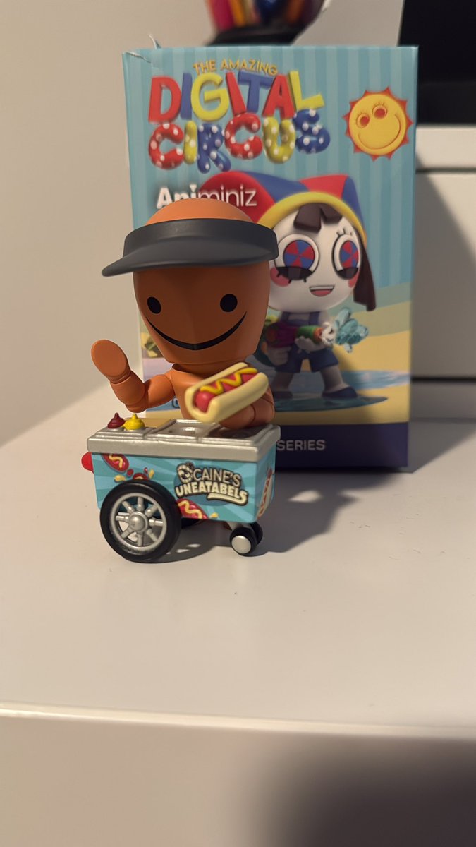 Slender Jax tweet media