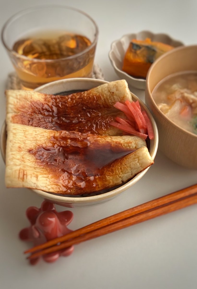 金曜日、今朝はちくわの蒲焼丼にしたよ
頑張ろう