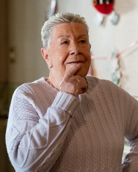 teen of paint🎨 tweet media