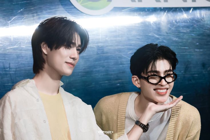 𝑴𝒊𝒍𝒂 𝒍𝒐𝒗𝒆𝒔 𝑷𝒐𝒏𝒅𝑷𝒉𝒖𝒘𝒊𝒏˙⋆✮ tweet media