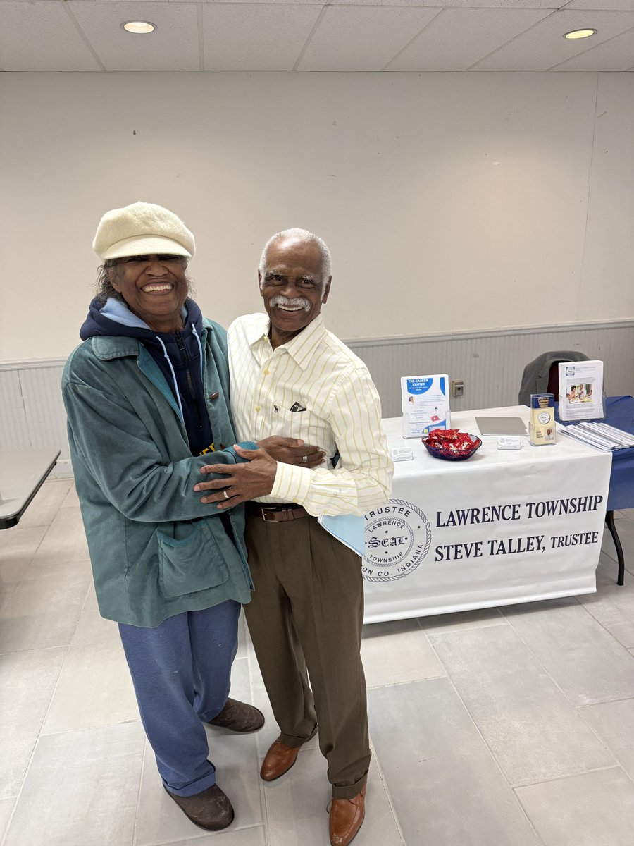 TalleyTrustee's tweet photo. We had an excellent time connecting with constituents at Representative John Bartlett’s House District 95 Town Hall! It was a great evening hearing about many issues impacting our State, City and Township while running into friends, new and old! https://t.co/2fA3ZW0WGF