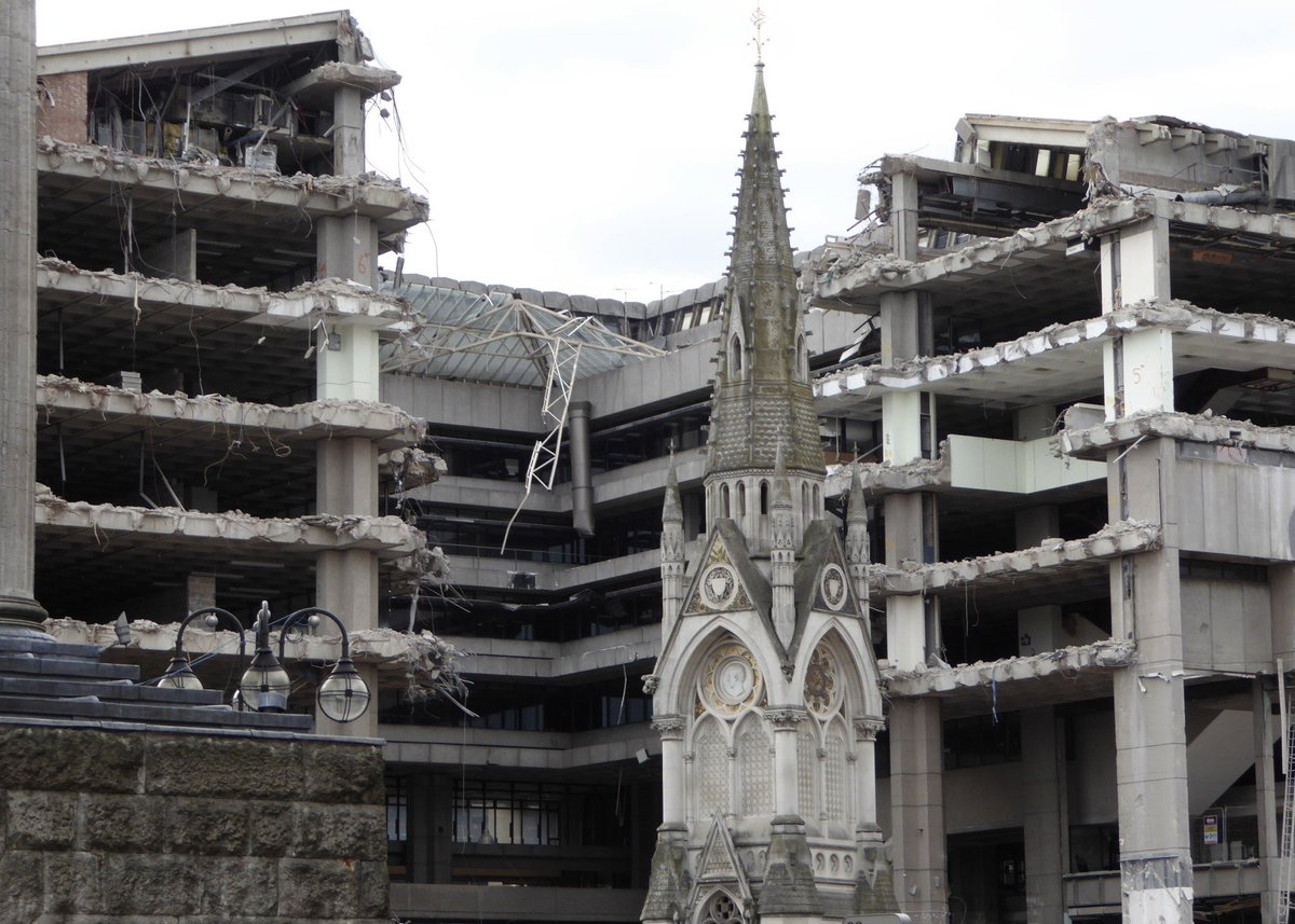 ꧁༺༒༻꧂ (@martaborntodie) on Twitter photo 