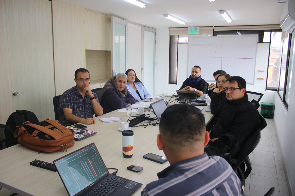 El equipo de infraestructura de la DTSC, continúa trabajando en proyectos que beneficiarán al departamento de Caldas y se sumarán a los demás de la misionalidad de la DTSC, 💚 reafirmando nuestro compromiso con el territorio.

<a href="/GoberCaldas/">Gobernación de Caldas</a> <a href="/MinSaludCol/">MinSalud Colombia 🇨🇴</a> <a href="/Supersalud/">Supersalud</a>