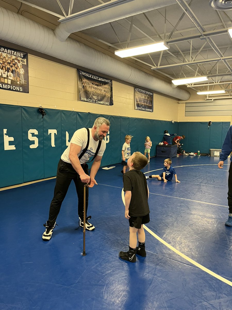 Huskergrappler's tweet image. The kids noticed a few gray hairs in my beard, and started calling me “grandpa.”

So I leaned all the way in. 

Cane. Suspenders. Grandpa voice. Full practice.

#WrestlingLife #CoachLife