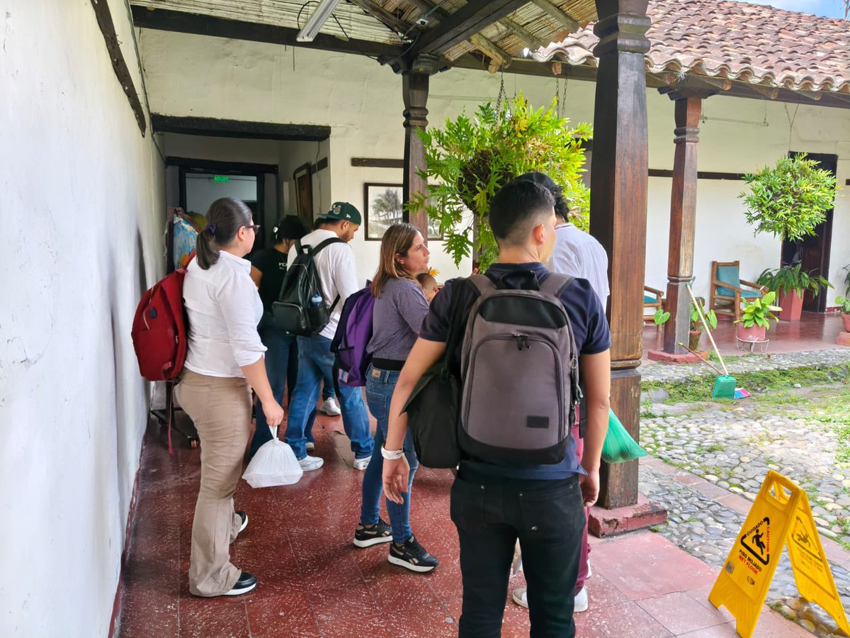 Cartago fue sede del 3er Encuentro de Transferencia Metodológica en Danza Folclórica 💃🏽. Con el programa @EscuelasValle, la <a href="/GobValle/">Gobernación Valle del Cauca</a> avanza hacia la ‘Universidad sin ladrillo’ para rescatar nuestras tradiciones junto a maestros y pedagogos. 🎓✨ #CulturaValle
