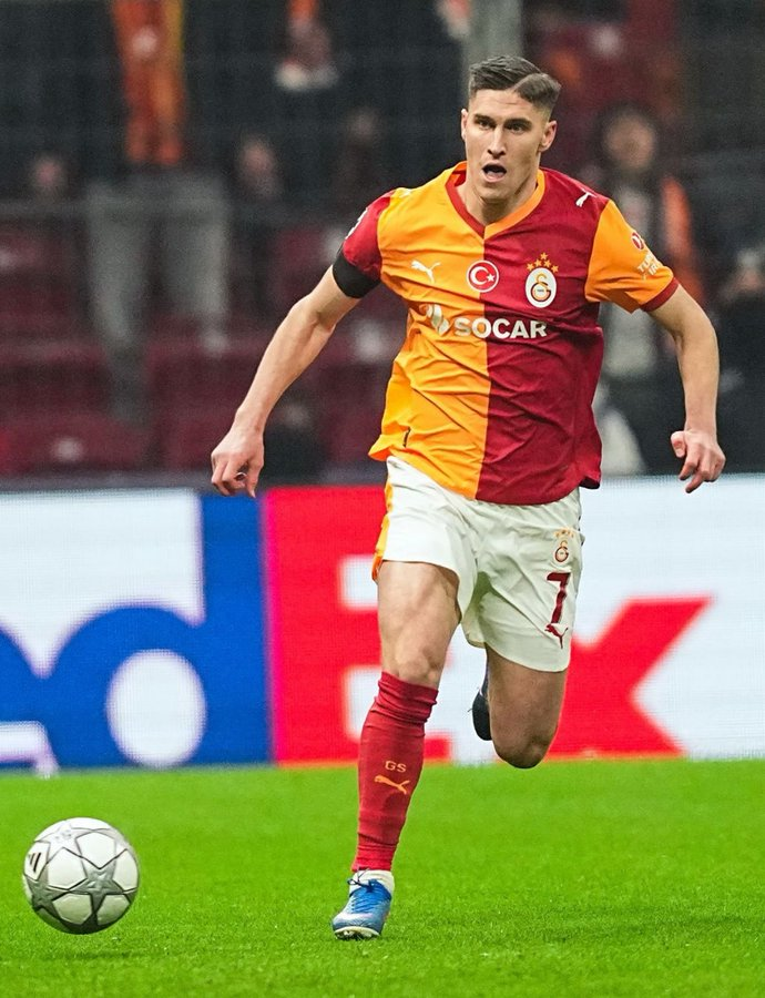 mertens pozisyonunda düşünülse çok verimli olur