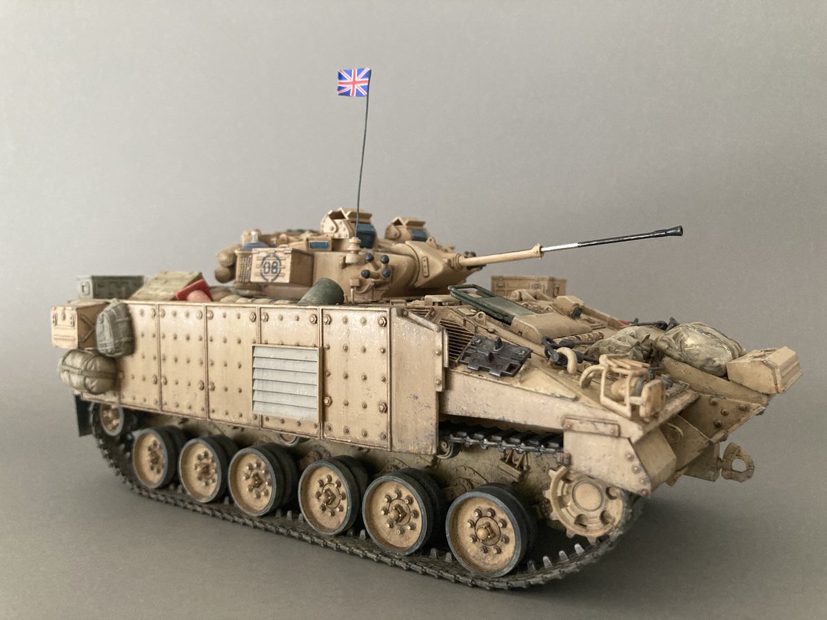 #TLに深刻な筆塗り模型不足 

各国の代表的歩兵戦闘車を、タミヤアクリル筆塗りで仕上げてみました👍

ちなみにウエザリングはクレオスです