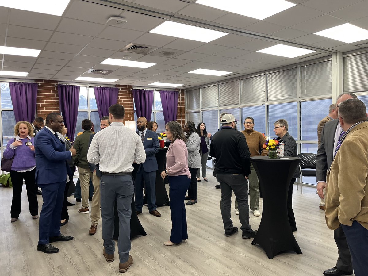 scottkcowart44's tweet image. Amazing conversation and networking today with our Villa Rica government, business and community partners!  Elevating our partnership impact!  #24STRONG