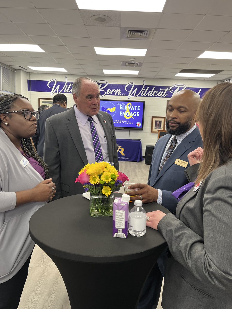 scottkcowart44's tweet image. Amazing conversation and networking today with our Villa Rica government, business and community partners!  Elevating our partnership impact!  #24STRONG