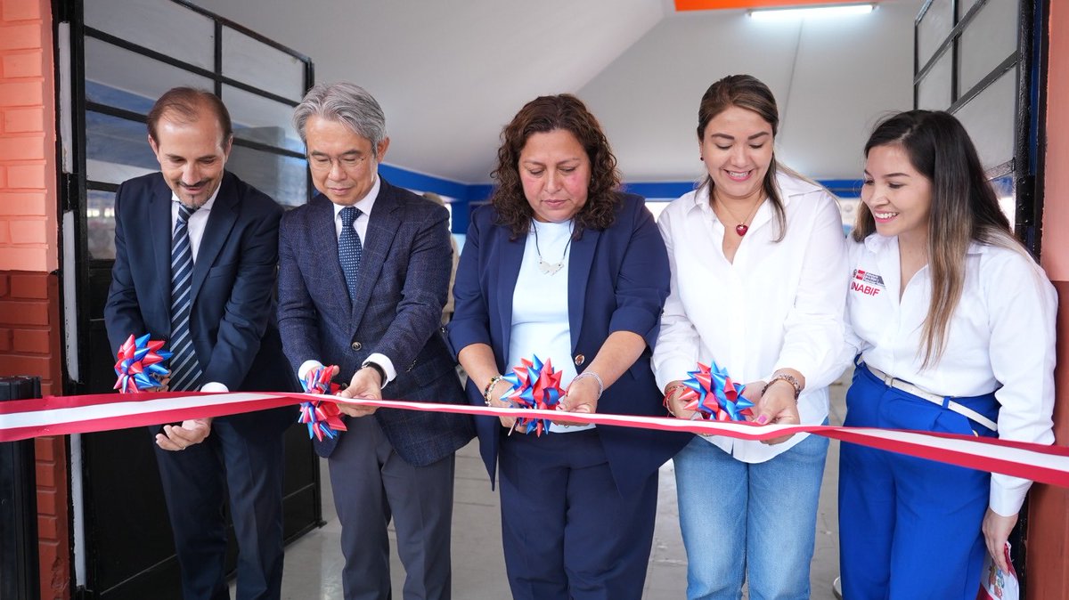 G_Crocetti's tweet photo. Es una gran alegría inaugurar, junto a la ministra del @MimpPeru , el Embajador de la República de Corea 🇰🇷y la directora del @mimpinabif , el Punto de Atención y Orientación (PAO) en el CEDIF Collique. https://t.co/0FSCcBHZe1