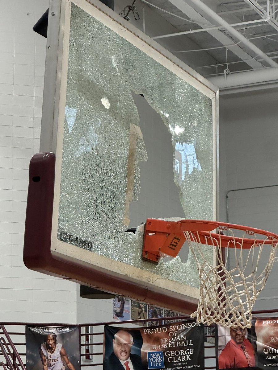 Coach Coe tweet media