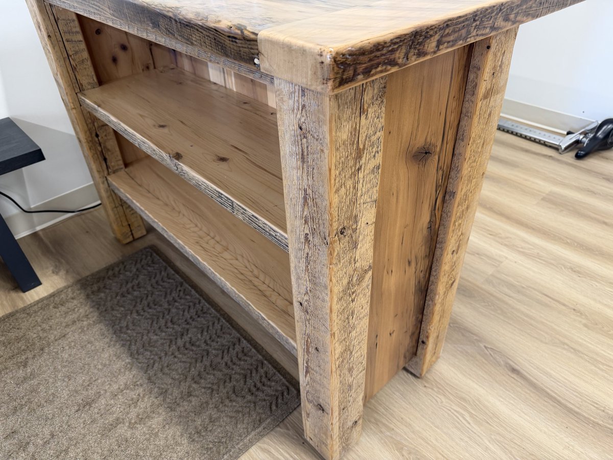 Ontario Reclaimed Barnwood Furniture tweet media