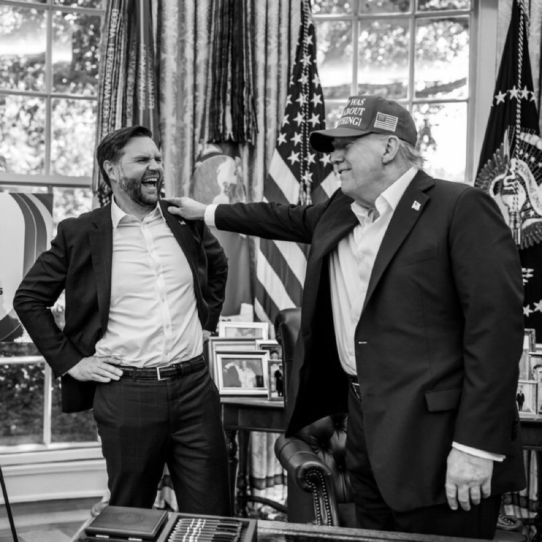 ML3democrats's tweet image. Replacing Trump with JD Vance is like shitting your pants and changing your shirt