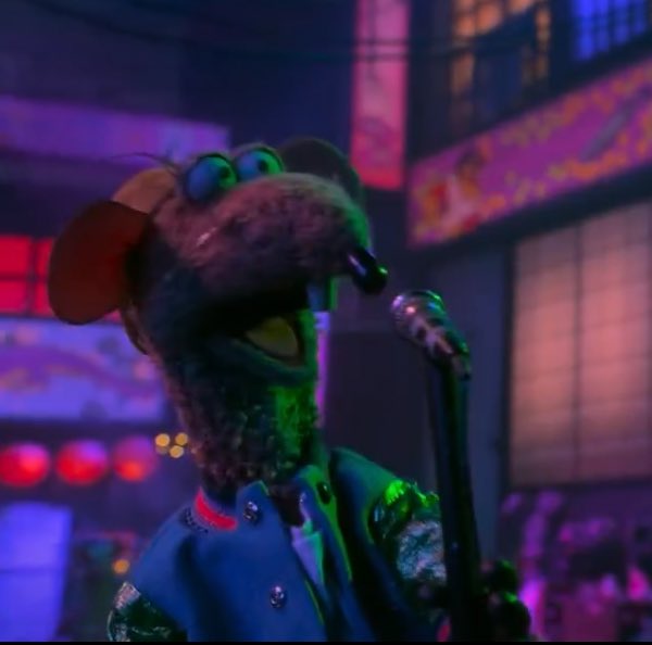 No one

Absolutely no one

Me: I said, oooooooooh, I'm blinded by the lights.