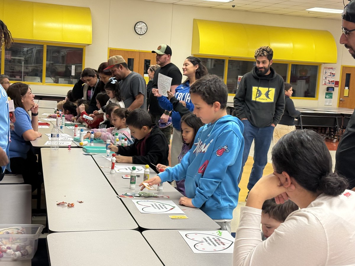 Anne Clark tweet media