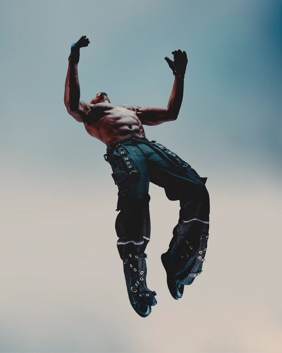 Pure momentum.
Caught him mid-air, mid-madness that split second where sound becomes gravity.
Fan art tribute to <a href="/jeleeeel/">JELEEL!</a> , energy unfiltered, crowd levitating.
 Looks 3d?