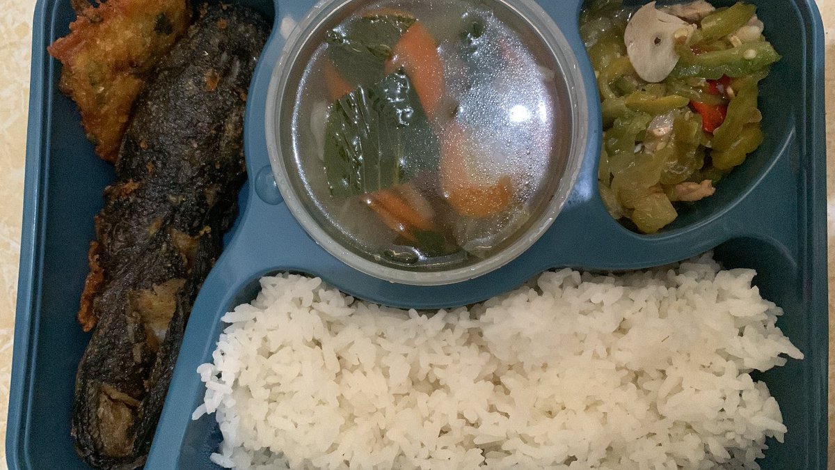 mbg suami gw hari ini budget cuma 9rb tapi JAUH lebih mantep daripada punya lu <a href="/prabowo/">Prabowo Subianto</a>