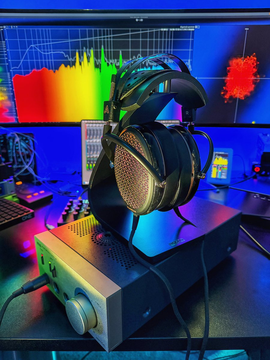 Richard Devine tweet media