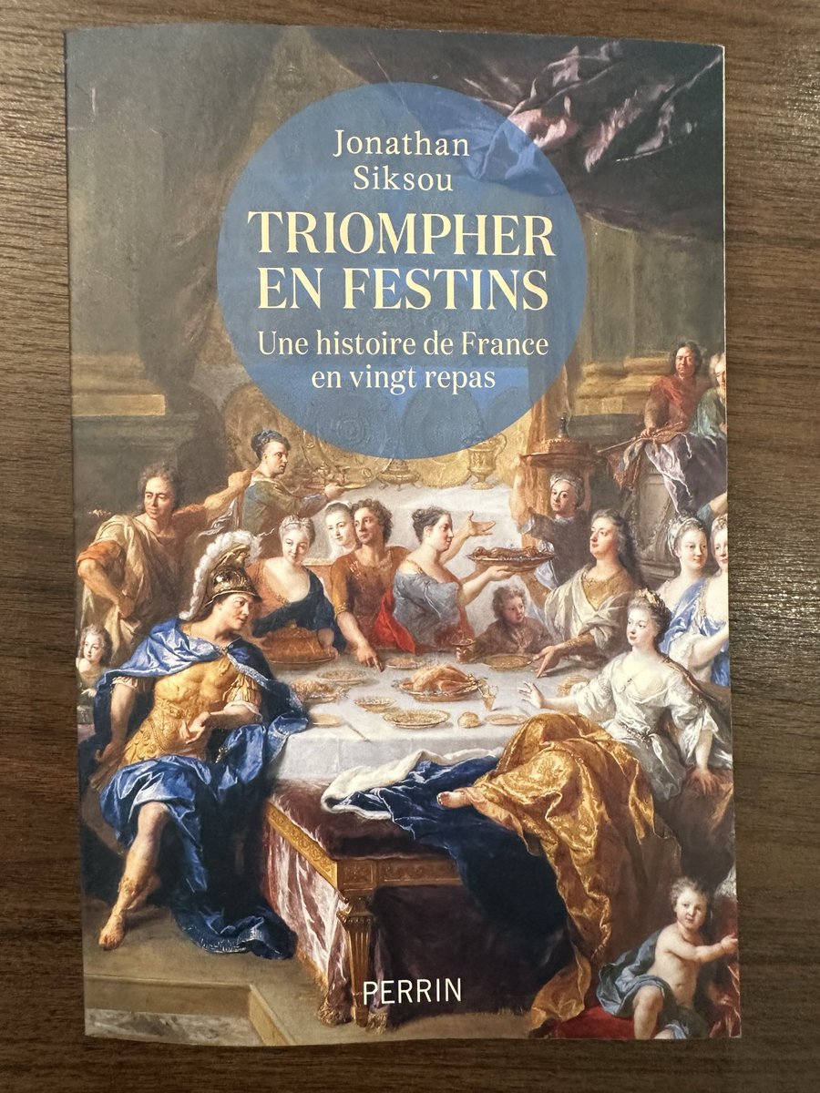 ggomez_chef's tweet photo. Merci Jonathan Siksou pour la dédicace  et de m’avoir cité dans votre ouvrage « Triompher en Festin » ! #bibliothèqueculinaire #nosauteursontdutalent #ambassadedefrancedelagastronomie #guillaumegomez #guillaumegomezpageofficielle https://t.co/YkmGse77eD