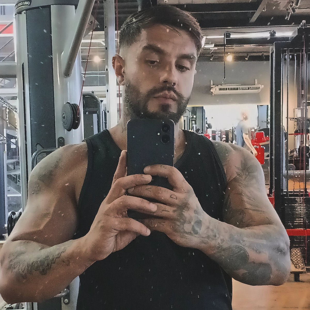 Victor (@semamormrm) on Twitter photo 