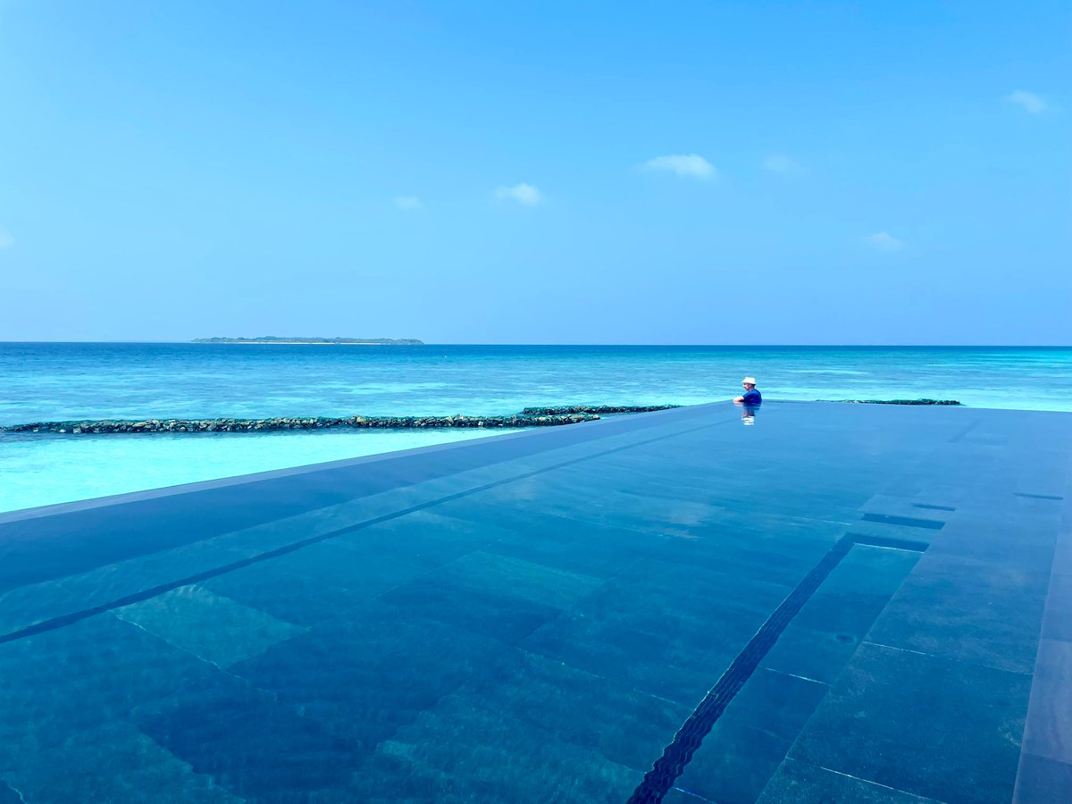 bfcpage's tweet photo. Enjoying Cheval Blanc Randheli, Maldives 🇲🇻 https://t.co/wa4uoy6jon