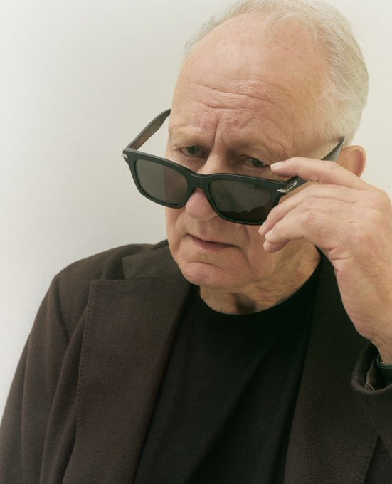 skarsgarxd's tweet image. Yup, all my boyfriends, the Skarsgårds, came from this guy