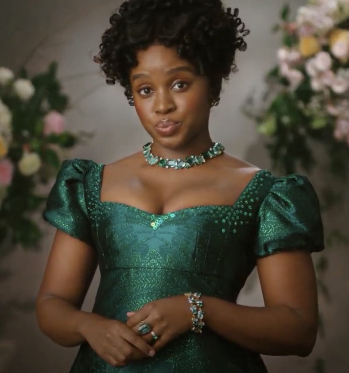 isalipertin's tweet image. aquele @ gringo que faz fanart todo dia da glinda e da elphaba dando postou uma de franchaela meu deus