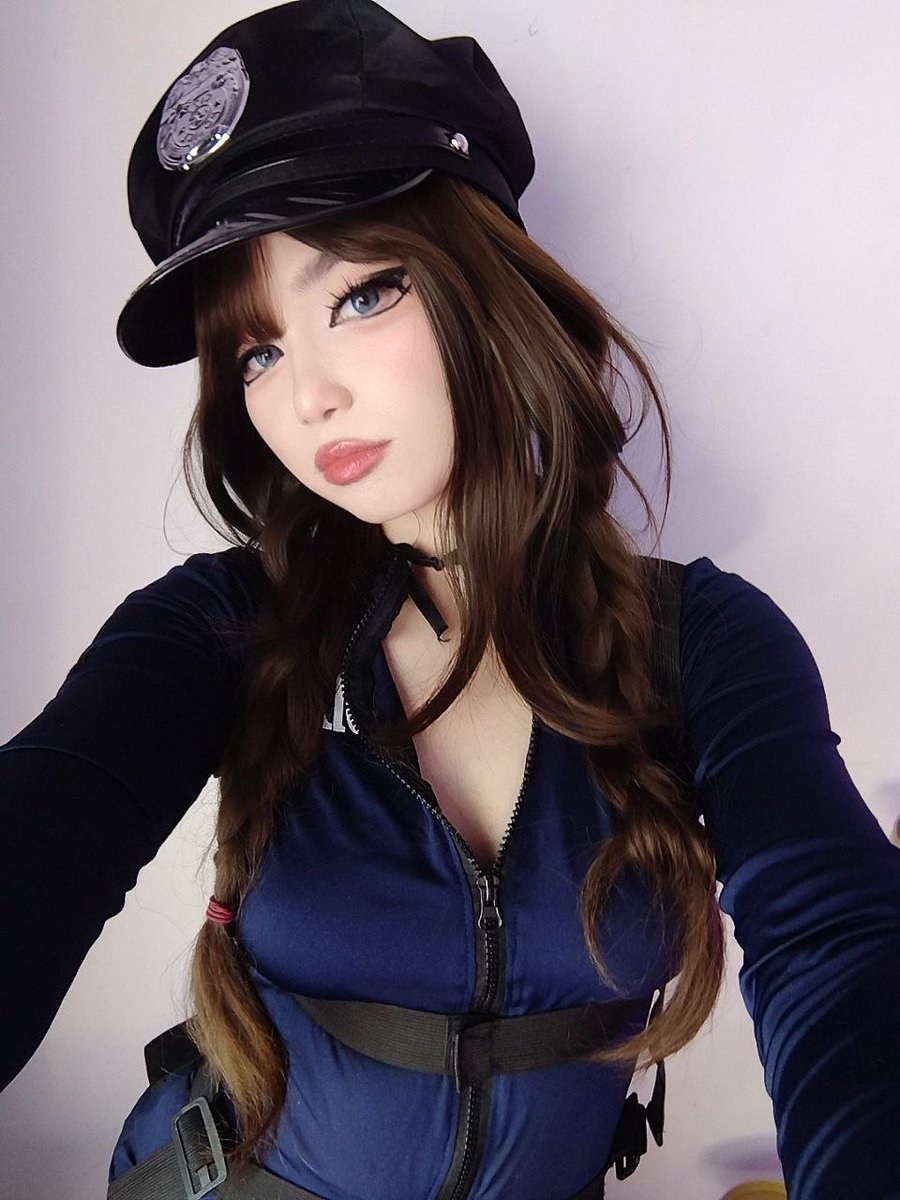 ModelstudioM's tweet photo. (୨୧•͈ᴗ•͈) BABYGIRL (୨୧•͈ᴗ•͈) https://t.co/gH7w9wMOHV #chaturbate #chaturbatemodel #chaturbae
@chb_model https://t.co/8zhVmME32c