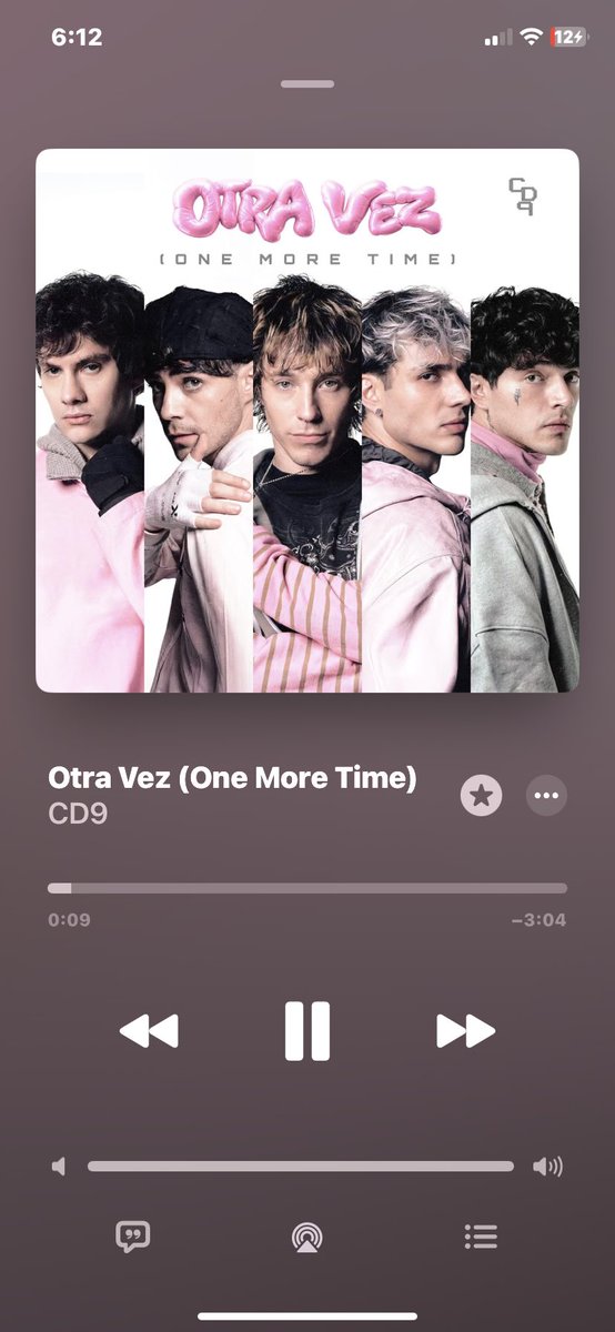 charlyblaife's tweet photo. Jamas vuelvan a soltar el pop @CD9 💞💗 https://t.co/hqD9zGNaWL