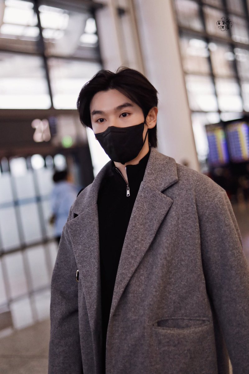 tip_p's tweet image. มอนิ่งครับน้องนาย ขอให้เป็นวันดีดี มีความสุข มากๆครับ 🩵💐

MORNING 06 NNINE 
#นายท่านกรชิต #高卿尘 
#GaoQingchen  #Nine
@naninenai99