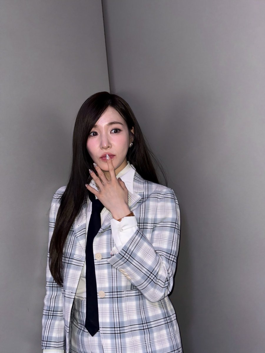 Tiffany Young instagram 

more from veiled 🏆✨

#TiffanyYoung #티파니영 #티파니 #young1
#VeiledCup #베일드컵 #TiffanyYoungxVeiledCup