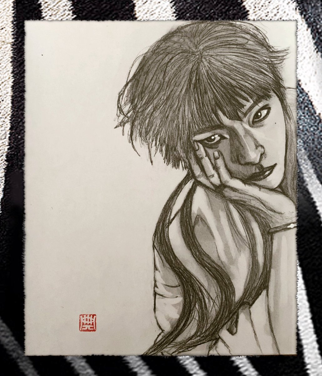 V 'GQ KOREA' Instagram story screenshot marumanSQ sketchbook