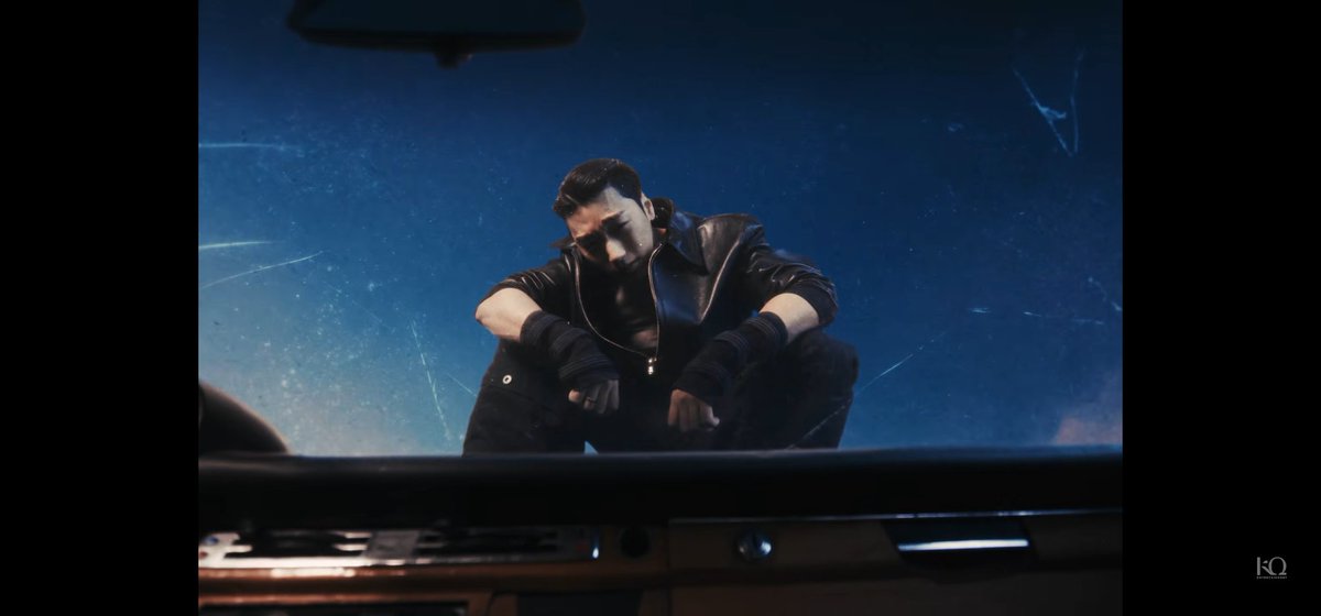 저 이상태로 차량압축될 거 같아여...너무 무서워