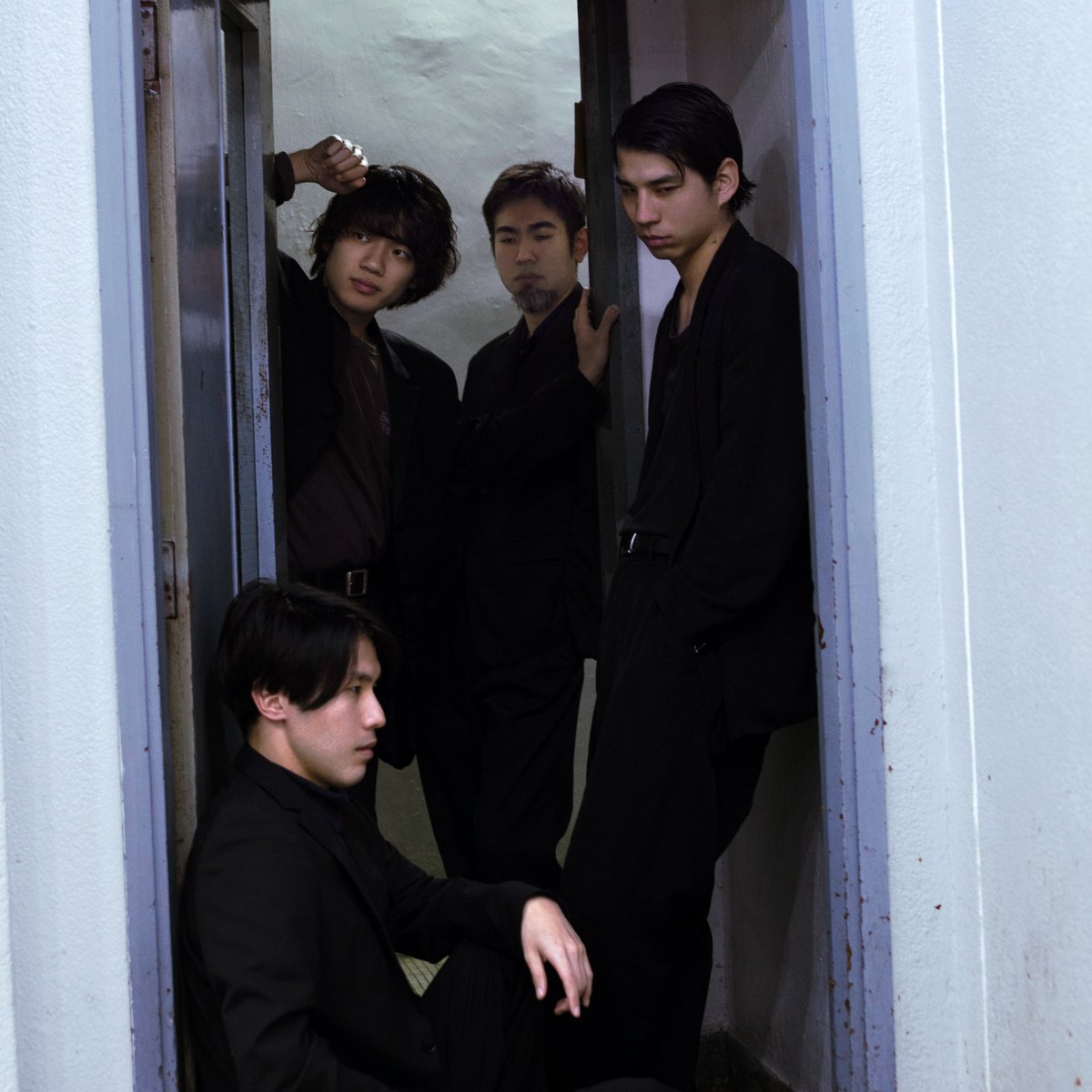 <a href="/Getting1996/">GETTiNG BETTER</a> <a href="/kiethflack/">Kieth Flack</a> <a href="/aldovaneyck/">aldo van eyck</a> <a href="/HOME_BAND_/">HOME</a> ●aldo van eyck
福岡の至宝と地元でのパーティーが実現。まるで生き物のように変化するライブ、創造と破壊が織りなすカタルシスは、その場でしか味わえない。アフターでは貴重なジャズセットを披露。