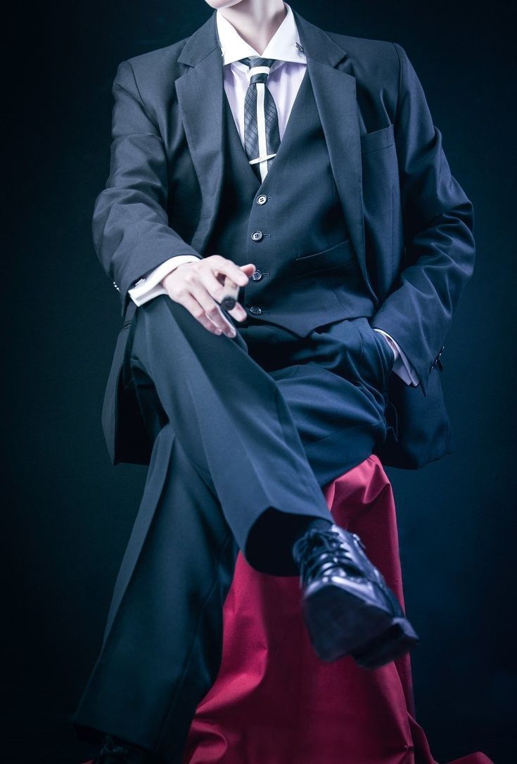 bottari_asset's tweet photo. 📌앉아있는 쓰리피스 수트 남성 참고자료 - 드로잉 레퍼런스
    Seated Man in a Three-Piece Suit - Drawing Reference 
    三つ揃えスーツを着た座りポーズの男性・ドローイングリフ���レンス https://t.co/1s8L3u5Q84