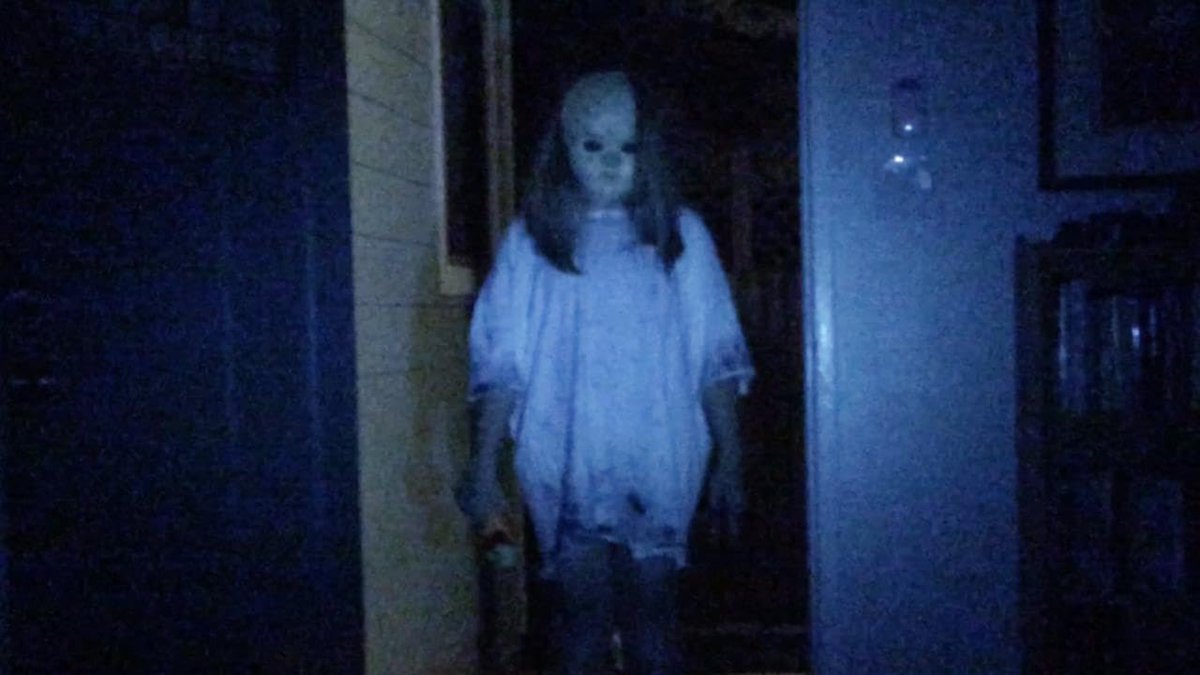 flyinalienqueen's tweet photo. This week’s Thursday double feature is #SilentHillRevelation and on @watchfoundtv, #CharMan! https://t.co/95qcc2jg2T