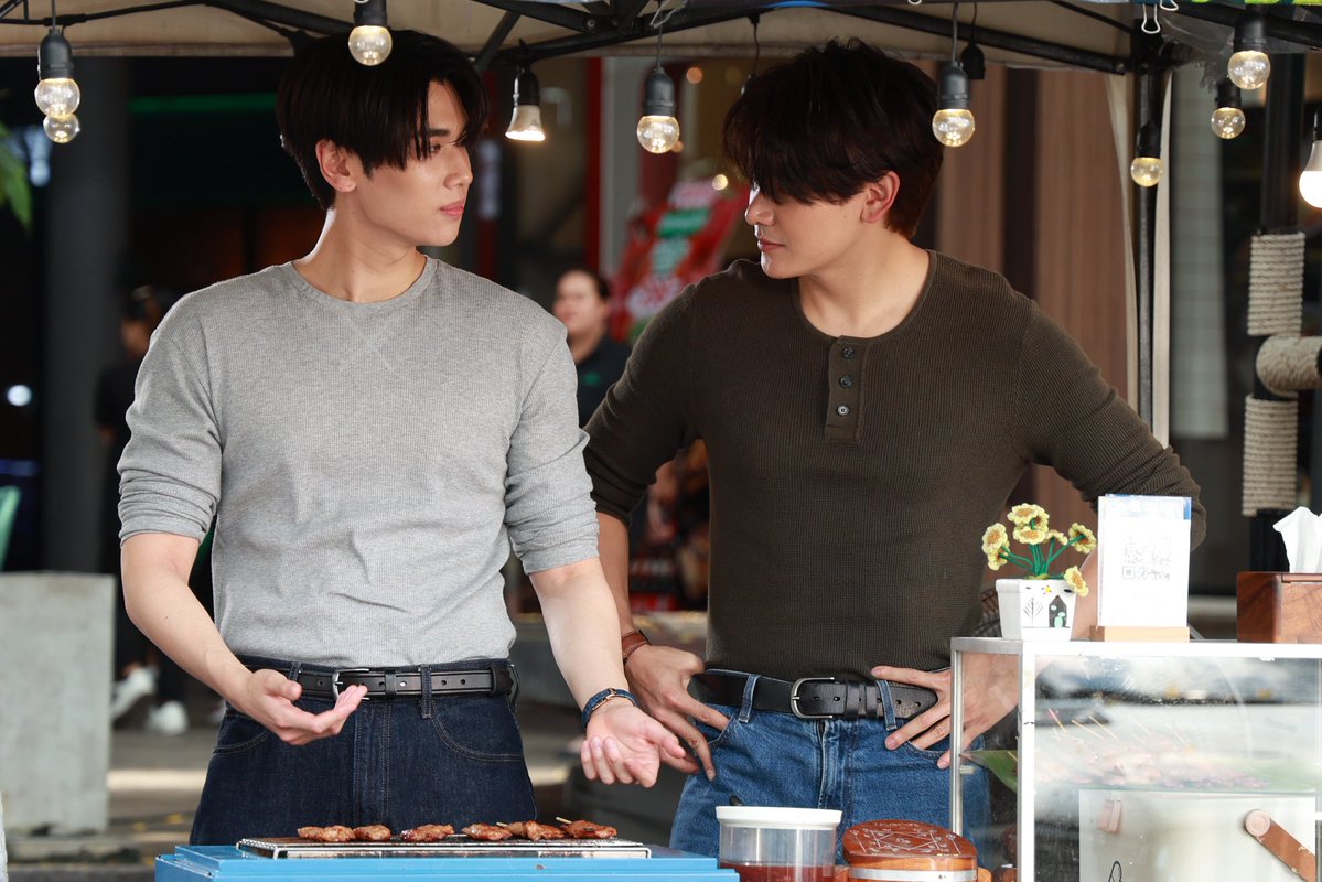 DareYouToDeath's tweet image. ไม่ขายแล้วม้างหมูปิ้งอ่ะ😙🥓

#DareYouToDeathEP7
[PHOTO BEHIND THE SCENES]