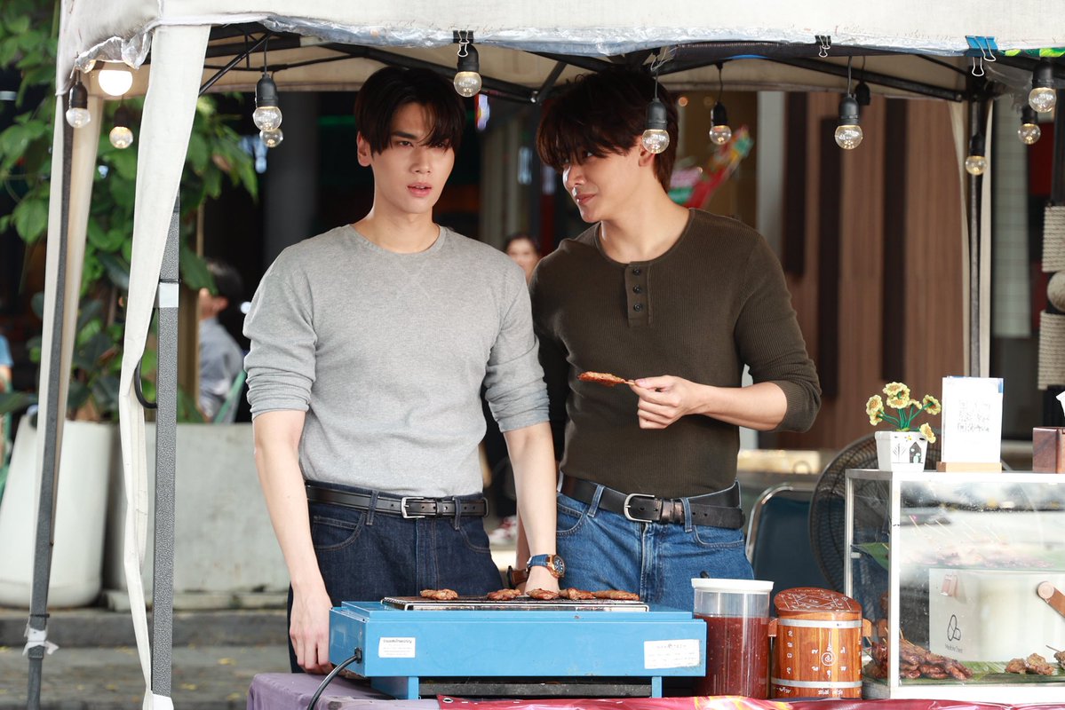 DareYouToDeath's tweet image. ไม่ขายแล้วม้างหมูปิ้งอ่ะ😙🥓

#DareYouToDeathEP7
[PHOTO BEHIND THE SCENES]