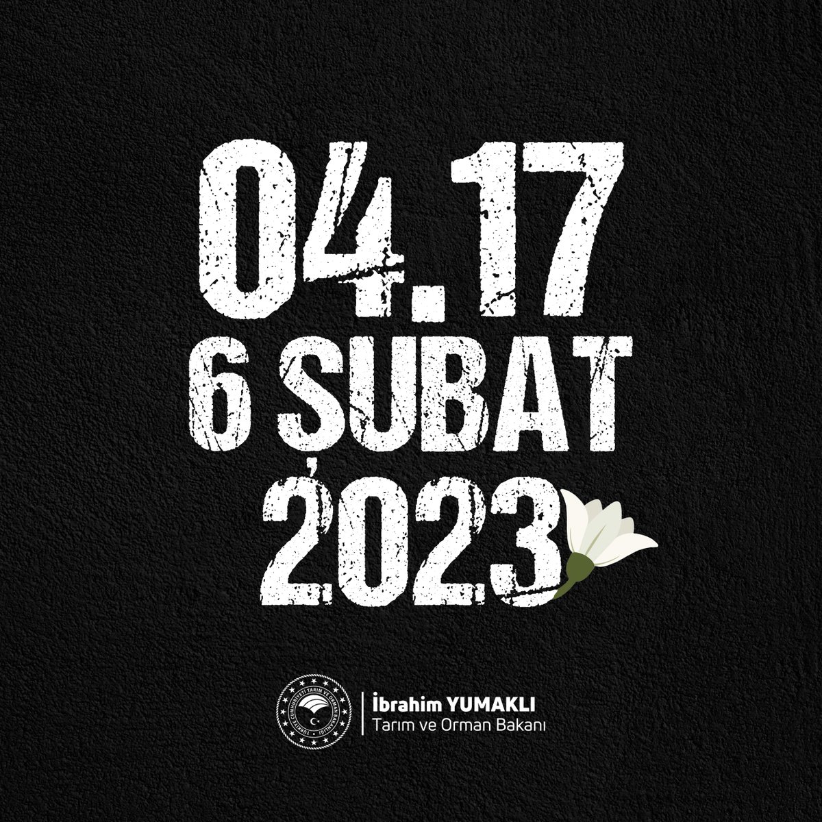 6 Şubat 2023’de yaşadığımız büyük depremlerin üçüncü yılındayız.

Hayatını kaybeden vatandaşlarımızı rahmetle anıyor, kıymetli ailelerine ve aziz milletimize bir kez daha başsağlığı diliyorum.

Türkiye olarak; tüm zorluklarda olduğu gibi birbirimize kenetlenerek “Asrın