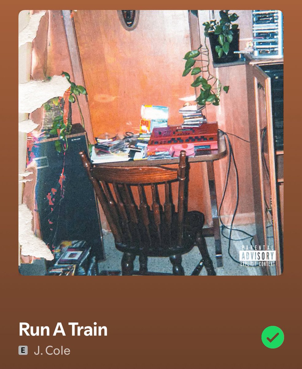 tervisscoot's tweet image. Future loves double dipping on retirement albums 😭😭