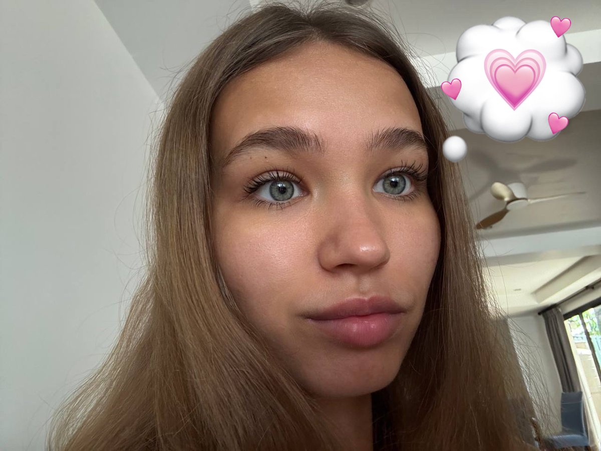 _lexicoy_'s tweet photo. What are you thinking about before Valentine's Day?

#cute #lifestyle #egirl #camgirlِ  #ValentinesDay https://t.co/bygYGYAR7R