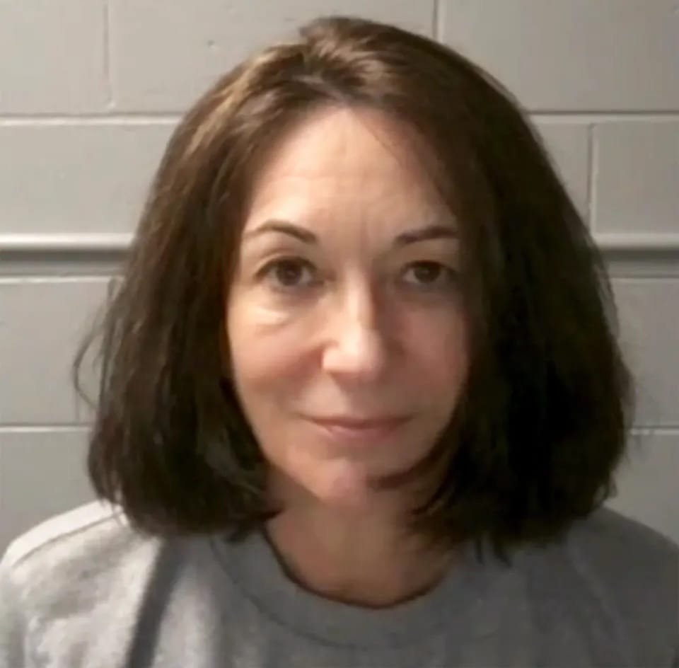 MarioNawfal's tweet image. GHISLAINE MAXWELL TESTIFIES MONDAY AND SOMEHOW WE HAVE MORE QUESTIONS THAN EVER...

The more Epstein files get released, the less anything makes sense.

We've now found images from adult films embedded in official DOJ documents. 

Photos with sloppily photoshopped SpaceX logos on…