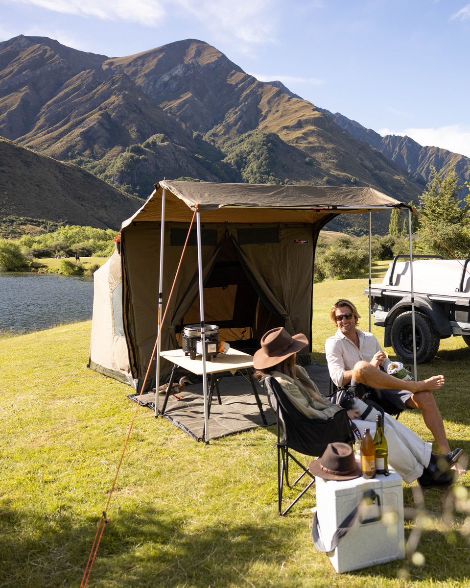 TheOztentGroup's tweet image. Camp dialled in, under the ranges at Moke Lake, Queenstown, New Zealand.⁠
⁠
📷 @camp.easy.nz⁠
⁠
#oztent | #discovermore | #30secondtent