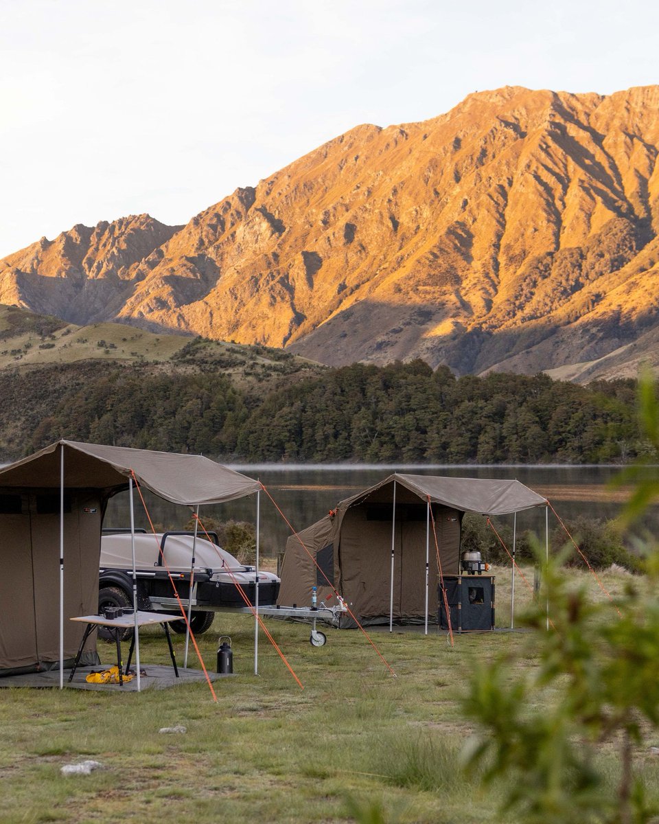 TheOztentGroup's tweet image. Camp dialled in, under the ranges at Moke Lake, Queenstown, New Zealand.⁠
⁠
📷 @camp.easy.nz⁠
⁠
#oztent | #discovermore | #30secondtent