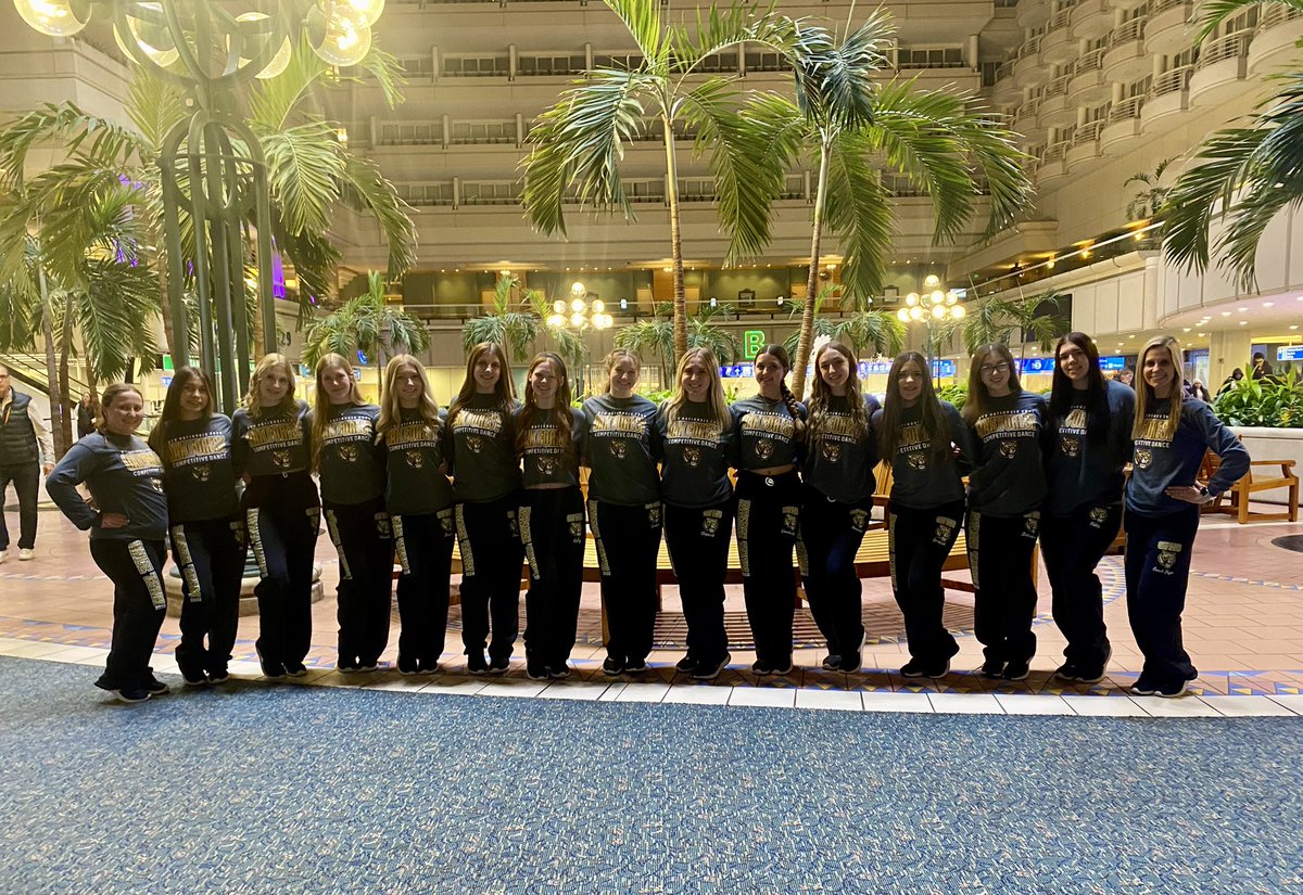 Oak Forest Dance Team tweet media