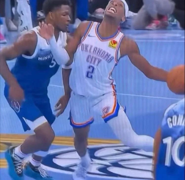 I think it’s time for that conversation 🥰

REAVES IS A SUPERSTAR 
REAVES IS ETHICAL 
REAVES IS EFFICIENT  

#LakeShow #okc #thunder #lakers #shai #nba