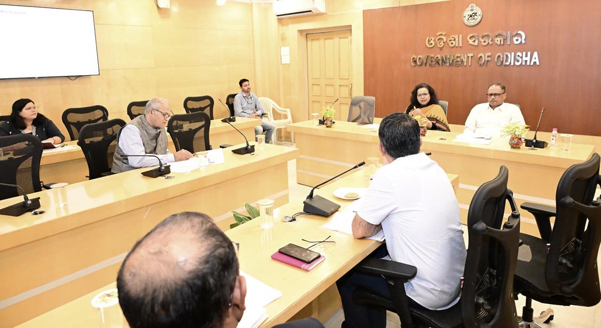 SDTEOdisha's tweet photo. The 1st Meeting of the State Steering Committee of #PMSETU, chaired by @SecyChief Odisha, held on 04.02.2026. Discussions focused on the selection of Anchor Industry Partners for identified ITI clusters across Odisha. https://t.co/EyTYJ3BBjp