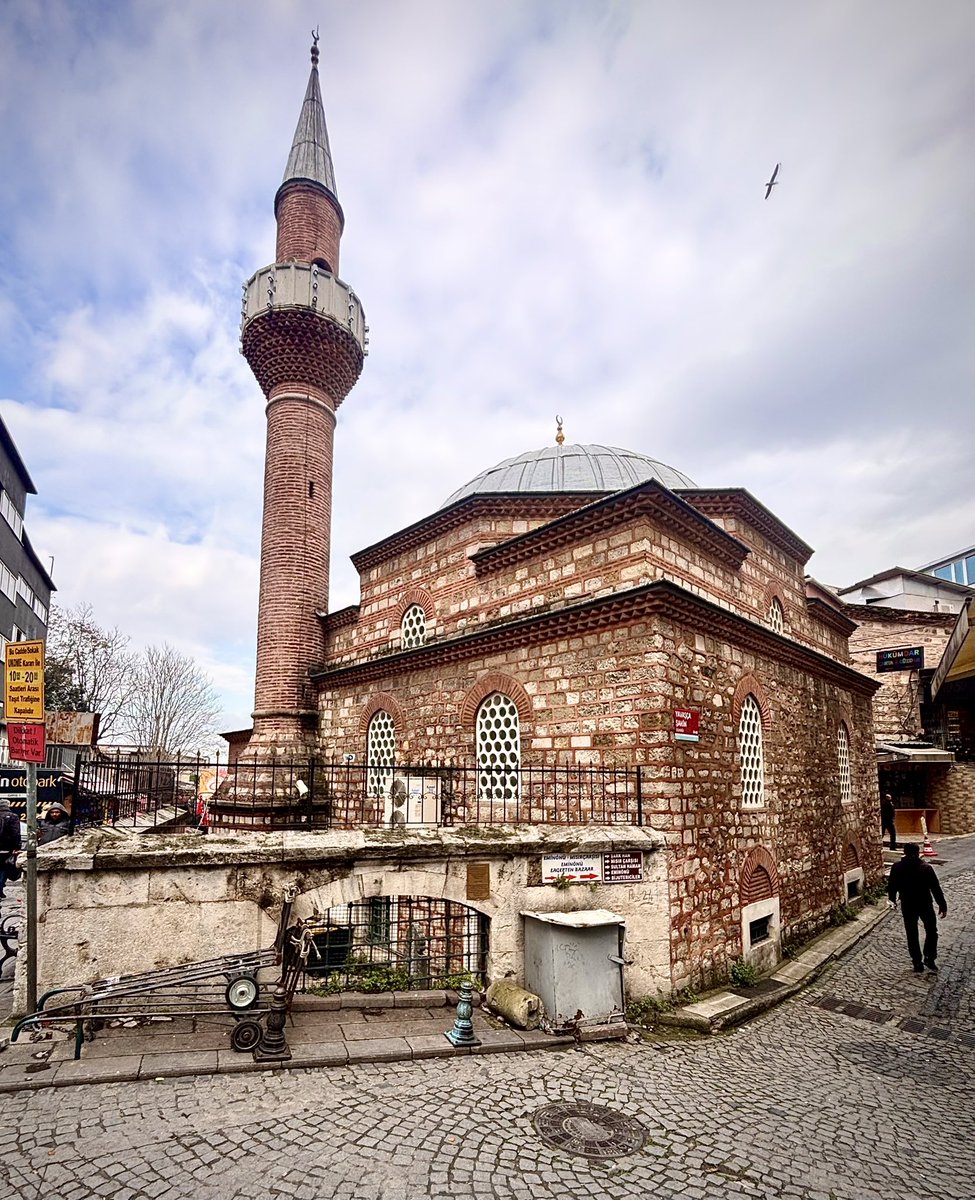 Fatih’ten Hayırlı Cumalar…

[Yavaşca Şahin Mehmet Ali Paşa Camii]