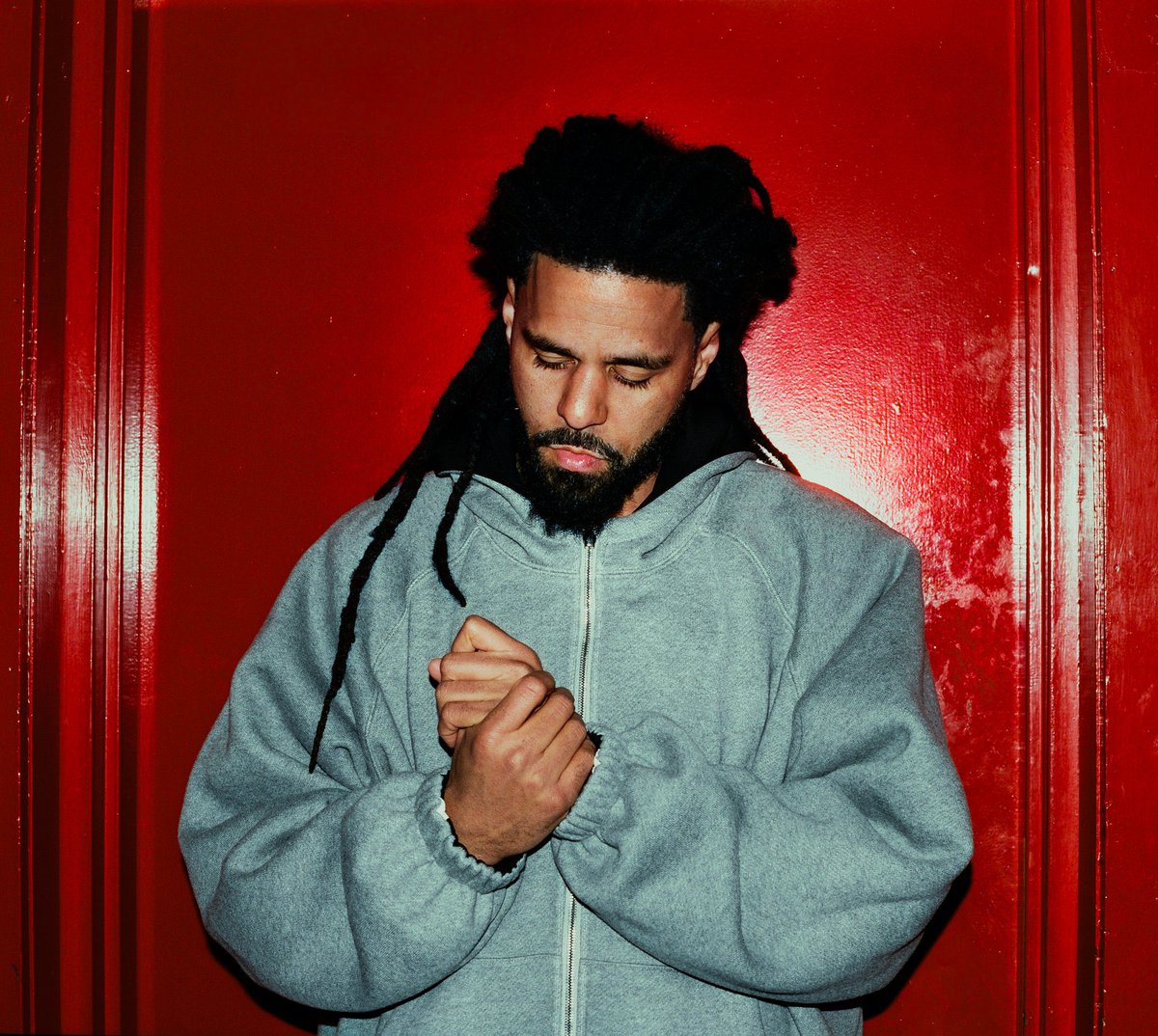DailyNoud's tweet photo. “Fuck the big 3, it’s just big me”

— J. Cole on "The Villest” https://t.co/7aONBHXVkp